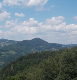 Veliki Ostreš, selo Dobrača – planinska kuća, Arilje